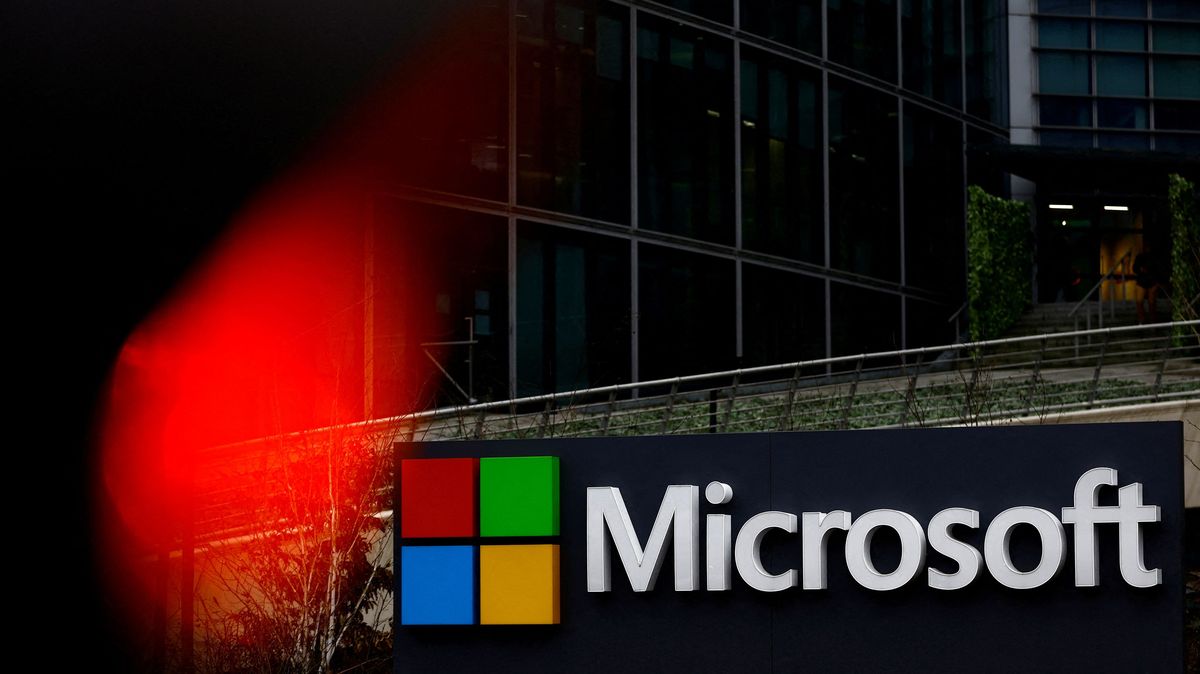 Microsoft 365 má výpadky, hlásí Němci a Britové