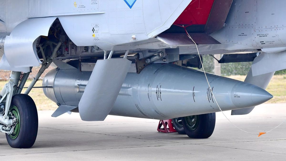 Ruské kinžaly mířily na ukrajinské piloty, které čeká výcvik na F-16