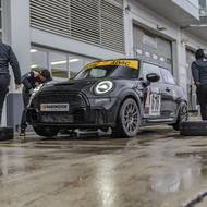 John Cooper Works má nové logo