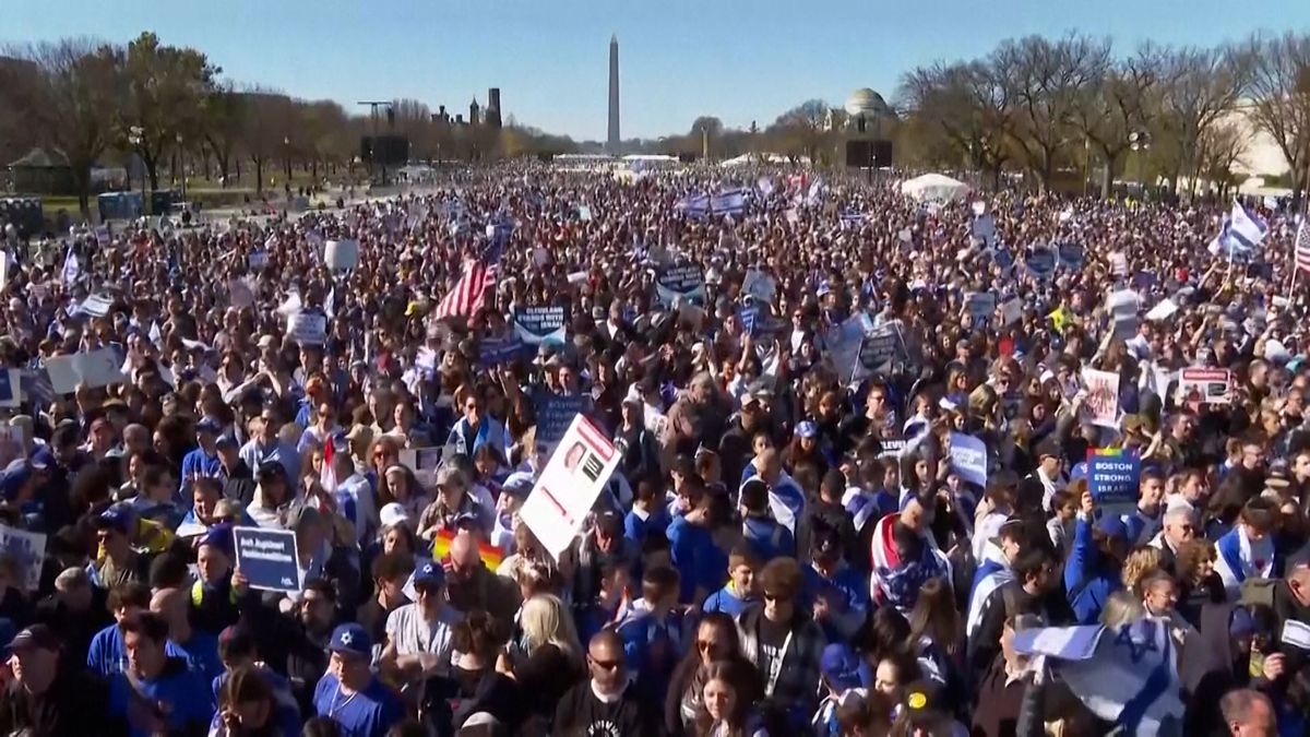 Obrovský dav se shromáždil ve Washingtonu. Na podporu Izraele