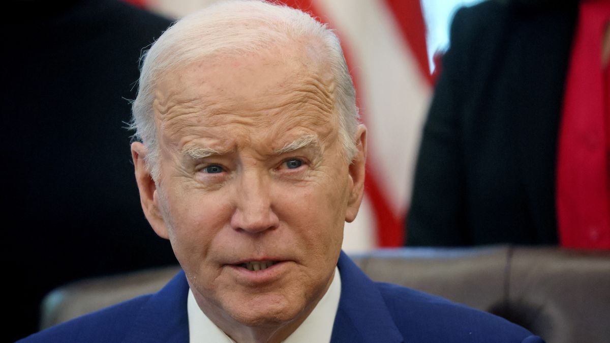 Prezident Biden vyzval k ochraně největší nemocnice v Pásmu Gazy