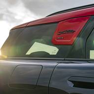 Nové Mini John Cooper Works Countryman zaujme specifickým C-sloupkem a červenou střechou.