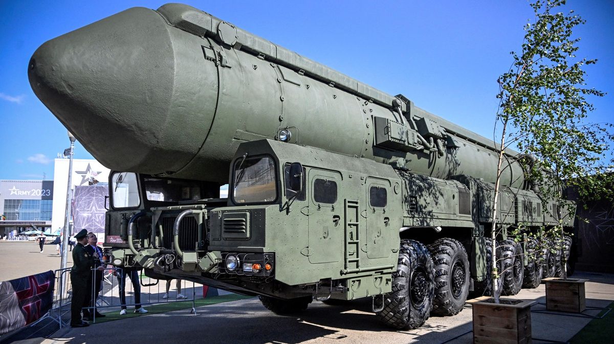 Rusko mělo cvičení jaderných sil, vypálilo mezikontinentální rakety