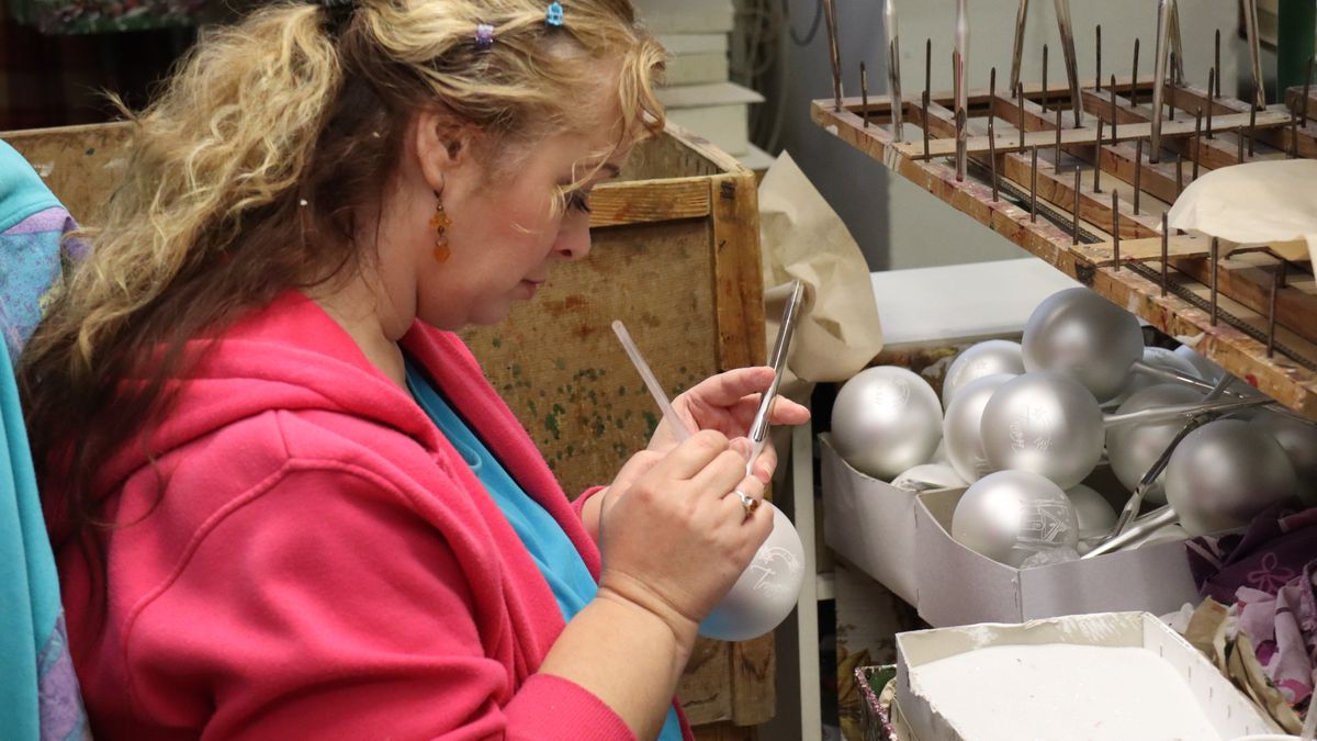 Vánoce budou v zemitých barvách, chybět nebude ani klasika