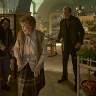 Aristokratka ve varu (2024) vrací do hry oblíbené filmové a literární postavy. Natáčelo se na zámku v Miloticích. Martin Pechlát hraje kastelána, který nemá rád lidi.