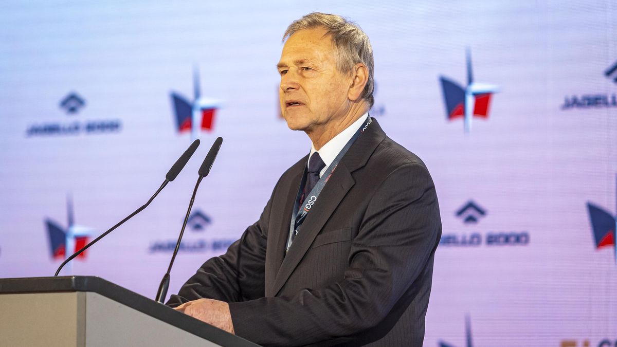 Pět procent na obranu přichází v poslední chvíli. Už nemáme čas, říká generál Šedivý