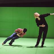 Představení souboru Farma v jeskyni Český hrdina je k vidění v pražském DOXu