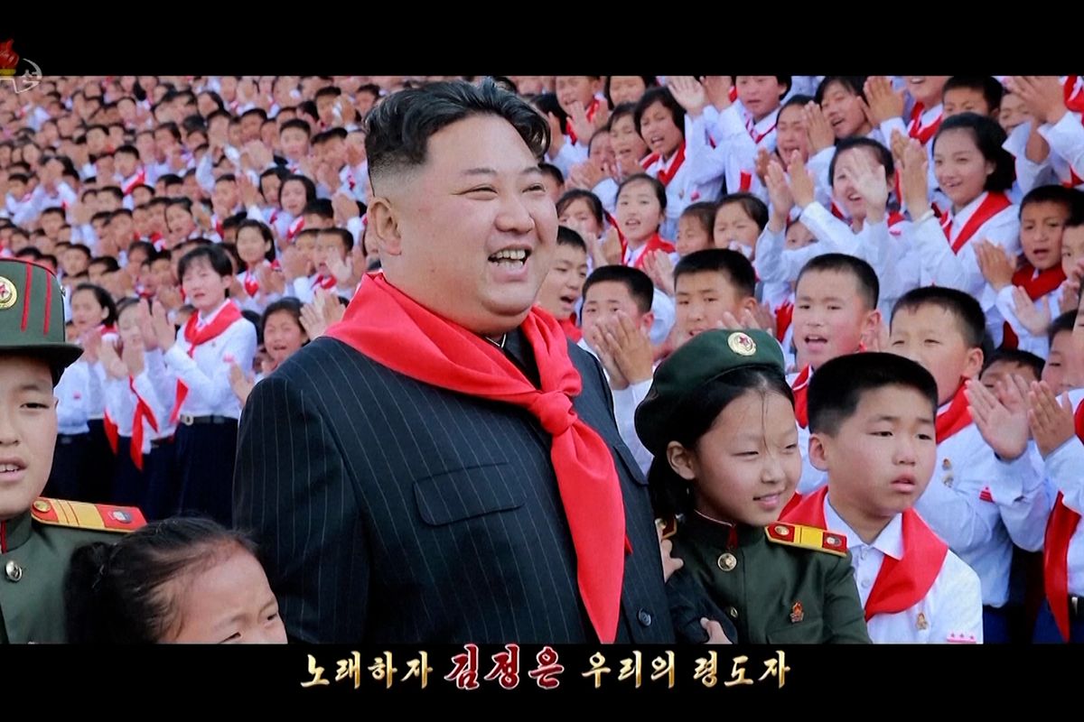 Nečekaný hit TikToku. Experti jsou z propagandistické písně oslavující Kim Čong-una znepokojeni