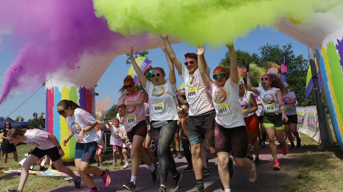 FOTO: Barvám neutečeš! Zábava při běhu pro děti i dospělé