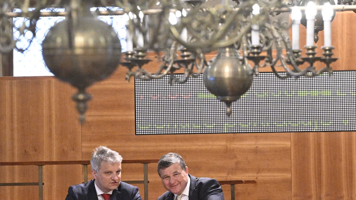 Ústavní soud doplní Přibáň a Langášek, rozhodli senátoři