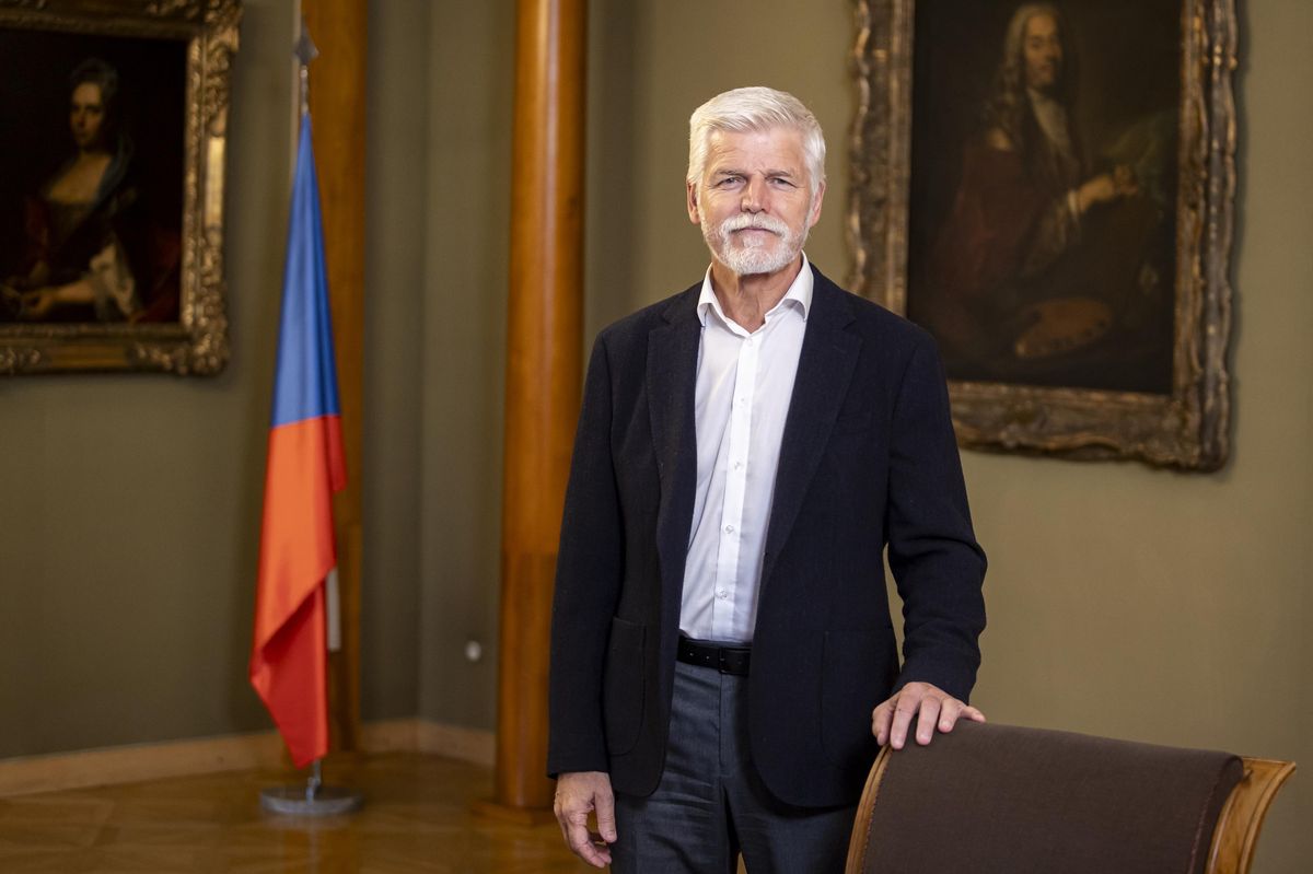 Pavel jedná na Hradě s Hřibem o bezpečnosti, následovat budou další lídři stran