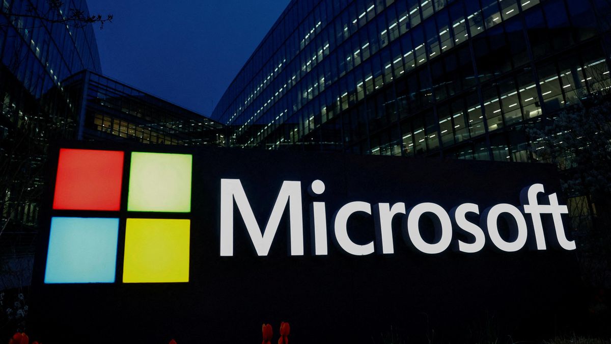 Microsoft oznámil zpětný odkup akcií za 60 miliard dolarů a vyšší dividendu