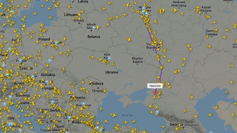 Aerolinky ruší lety nad Ukrajinou, ty ruské se jí vyhýbají obloukem