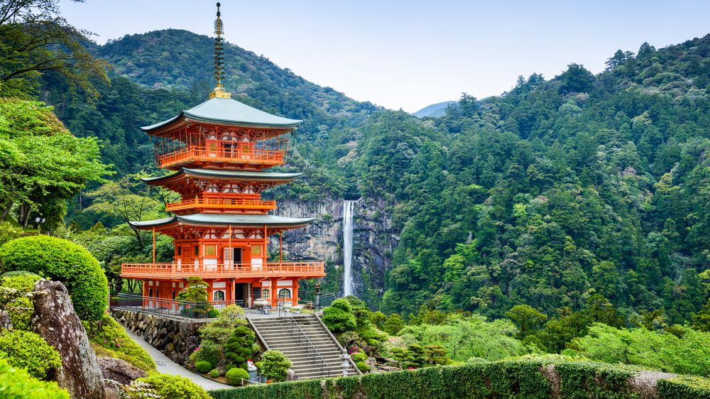 Japonsko se otevře turistům. S rouškami a dohledem