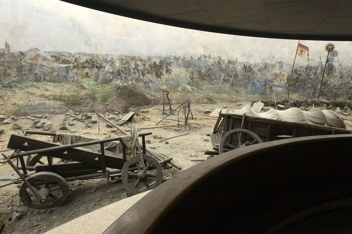 Lidé s oblibou navštěvovali „panoramy“, v původním významu rozměrné obrazy doprovázené světelnými efekty. Panorama doplňovaly i skutečně předměty, jak dokládá známé Maroldovo panorama (na snímku bitva u Lipan).