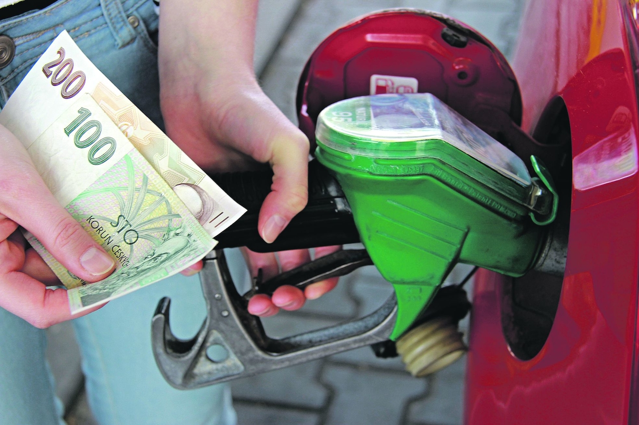 Pumpa stejné značky, rozdíl v ceně i více než šest korun za litr