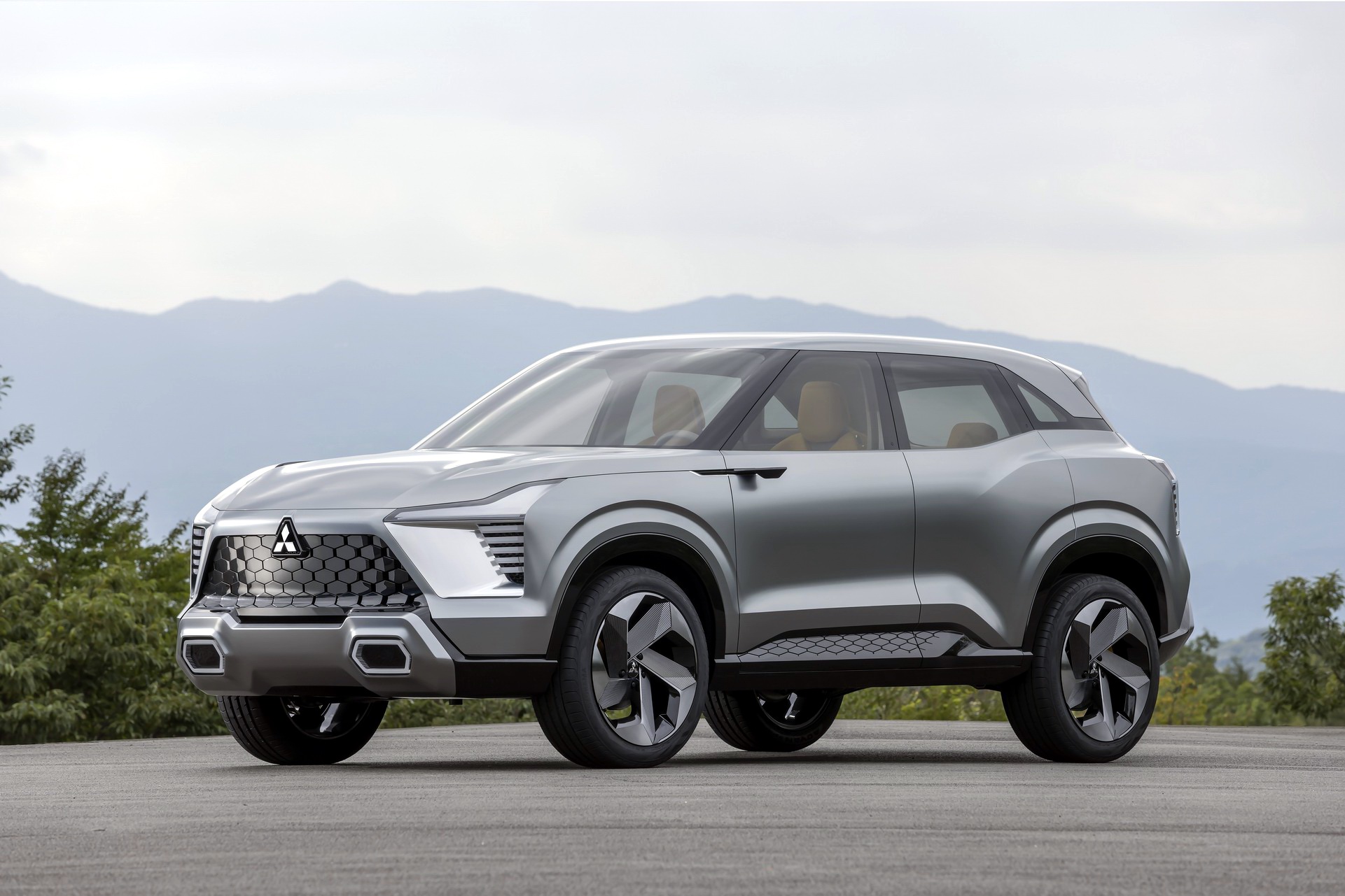 Mitsubishi Představilo Koncept Budoucího SUV | Stream