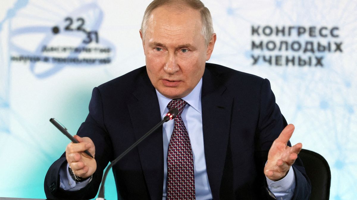 Putin: Hrozba jaderné války narůstá