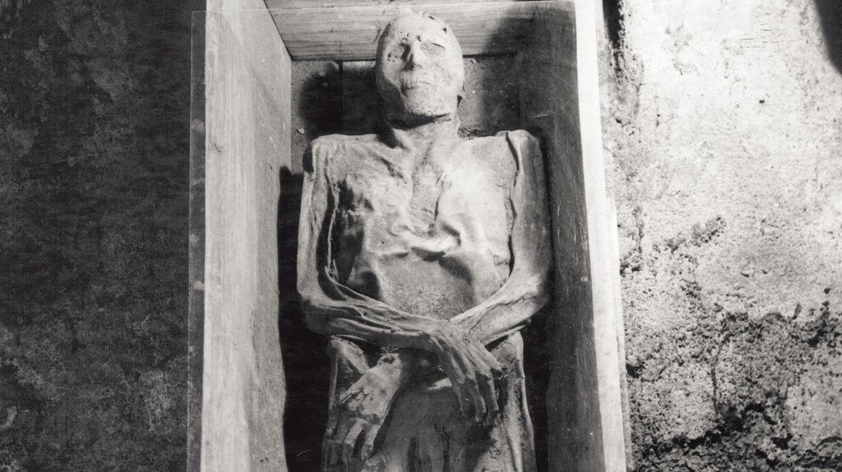 Tajemný zmrzlík z Vamberka: Mumie, která straší mnohé dodnes