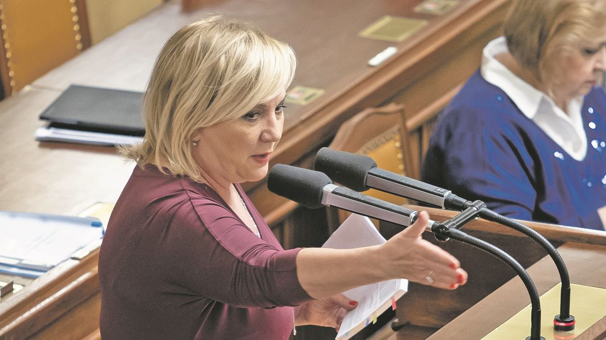 Schillerová: Jurečkův návrh změny valorizace penzí je nehoráznost