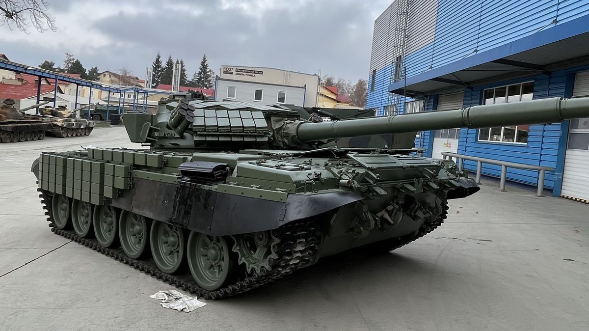 Česko poslalo na Ukrajinu 37 modernizovaných tanků T-72