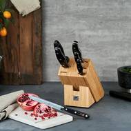 Nože značky Zwilling jsou rovněž vyráběné z nerezové oceli.