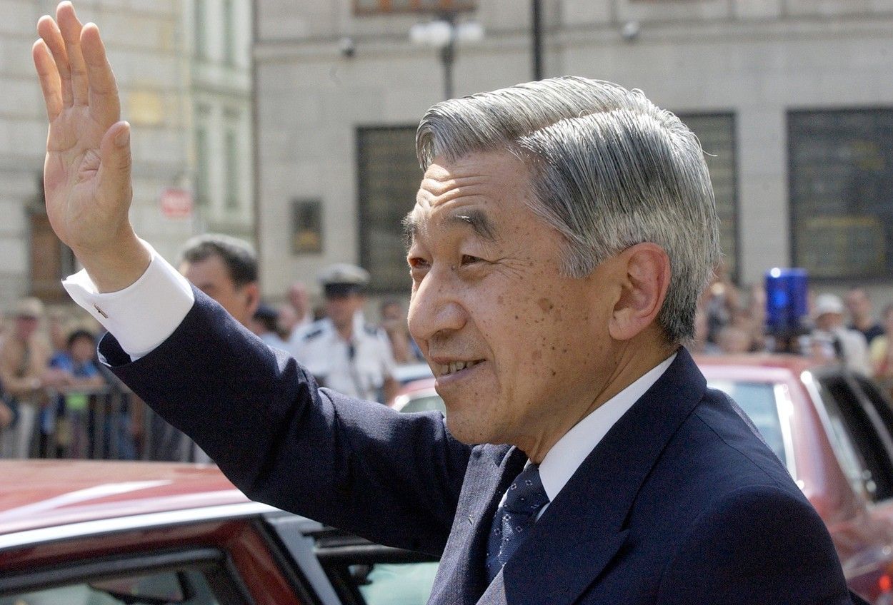 Bývalý japonský císař Akihito při návštěvě Prahy
