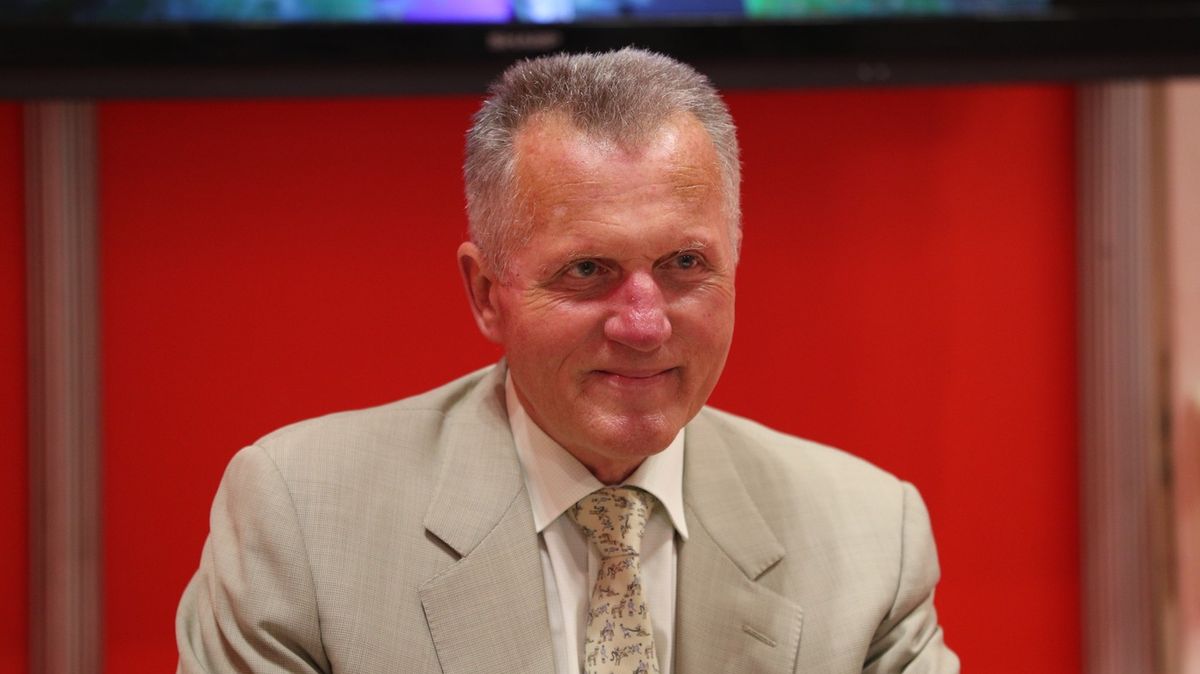 Nebál se ostře formulovat názory, vzpomínají na Macka v ODS