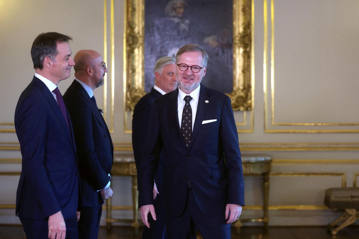 Fiala a premiér Belgie rozeslali dopis o ruském vměšování do voleb