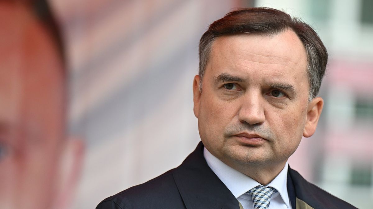 Neopakujte mou chybu, varuje bývalý polský ministr. Trpí rakovinou