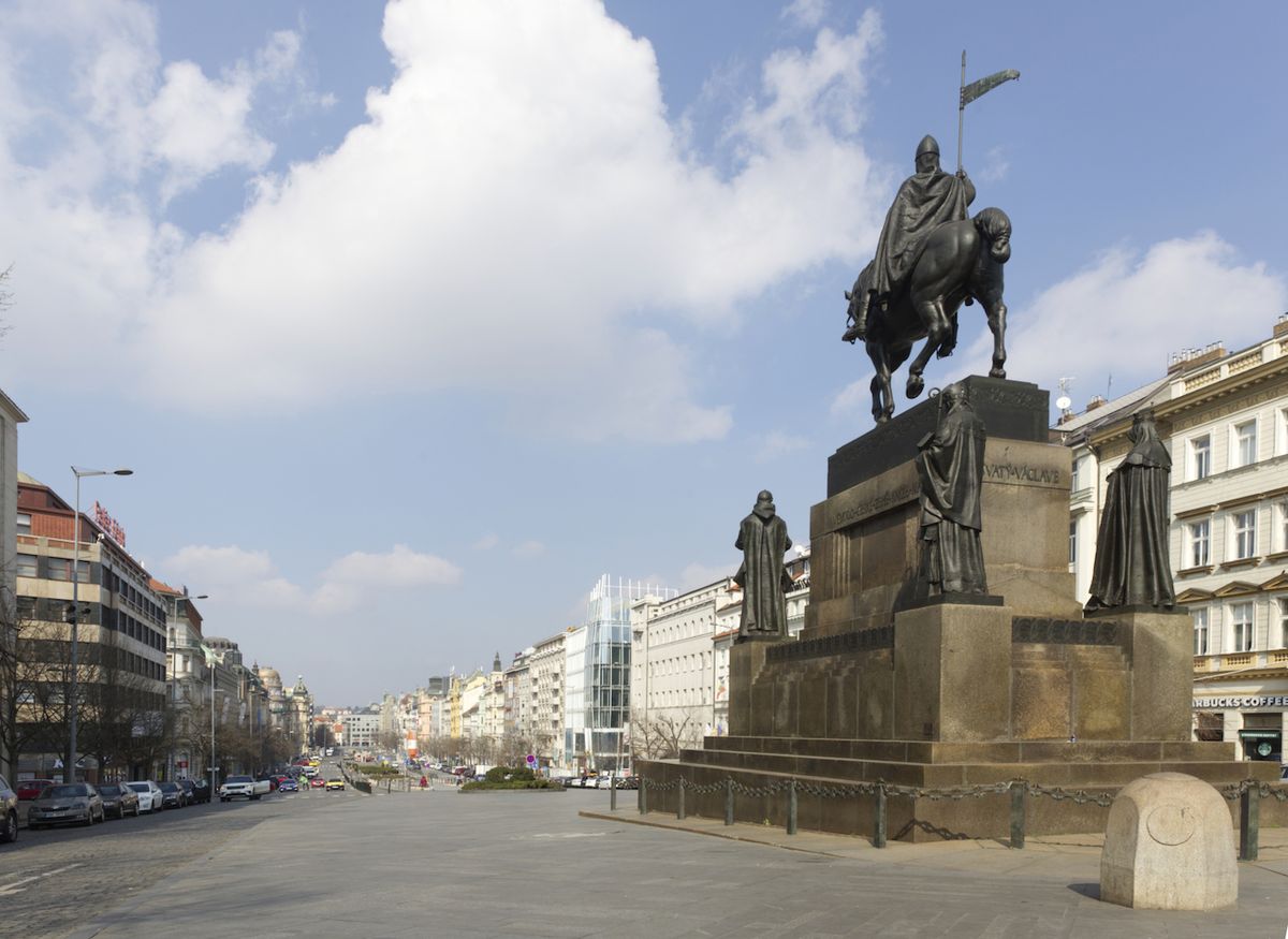 Jezdecká socha sv. Václava na Václavském náměstí