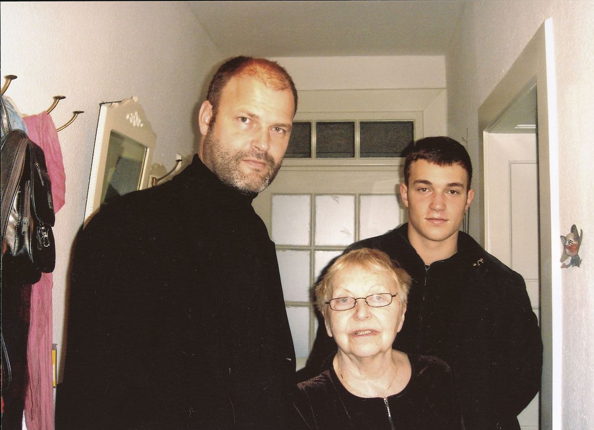 Bývalý Bářin partner Petr Kolář, jejich syn Adam a maminka Eva (zemřela roku 2014).