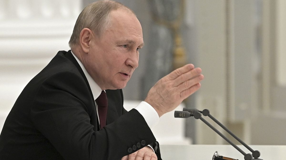 Putin: Operace na Ukrajině jdou podle plánu
