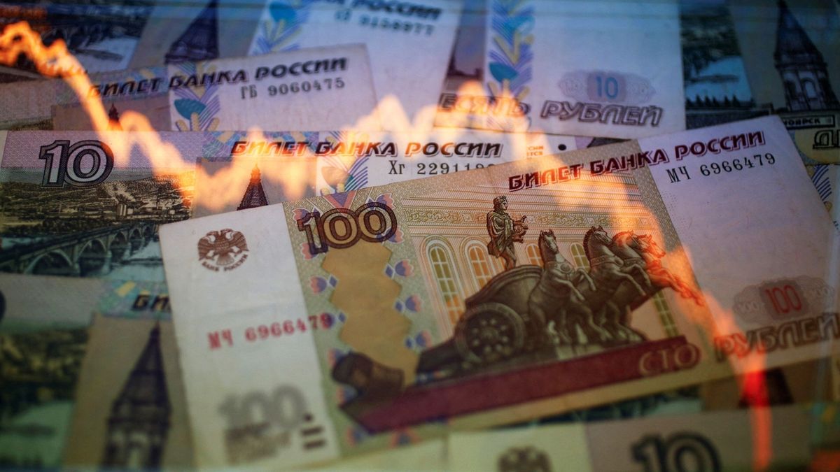 Ruská ekonomika se výrazně propadne, inflace bude 20 procent, odhaduje Goldman Sachs
