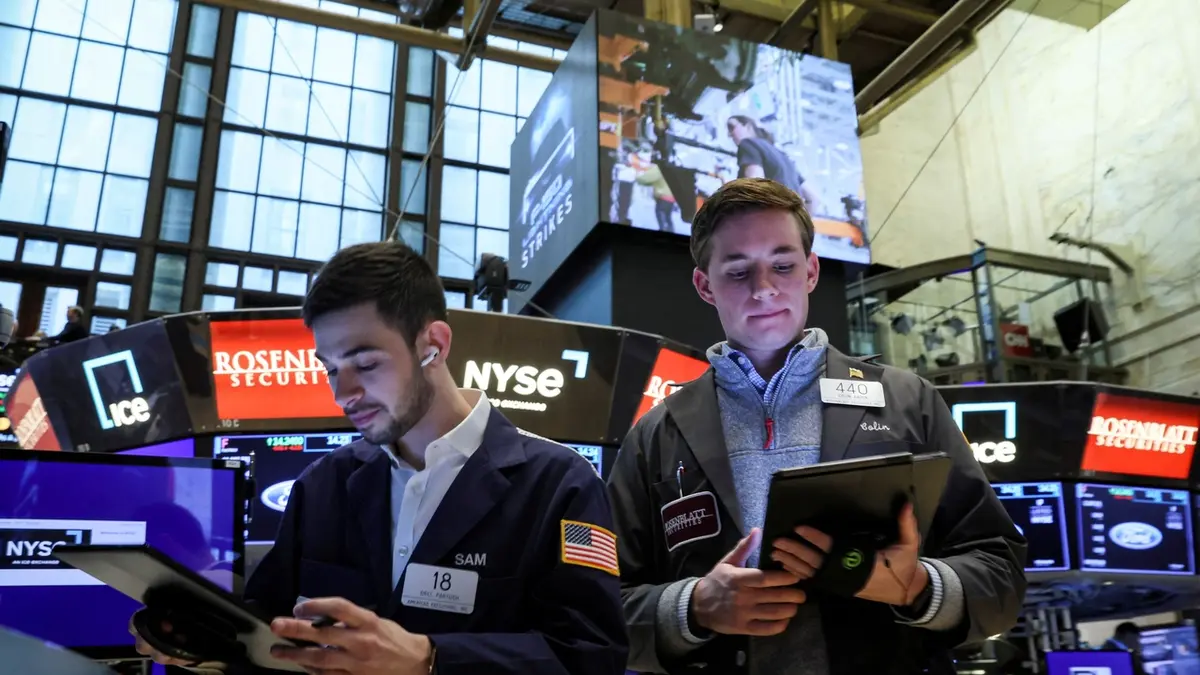 Akcie v USA po zprávě o otevření Hormuzského průlivu prudce vzrostly