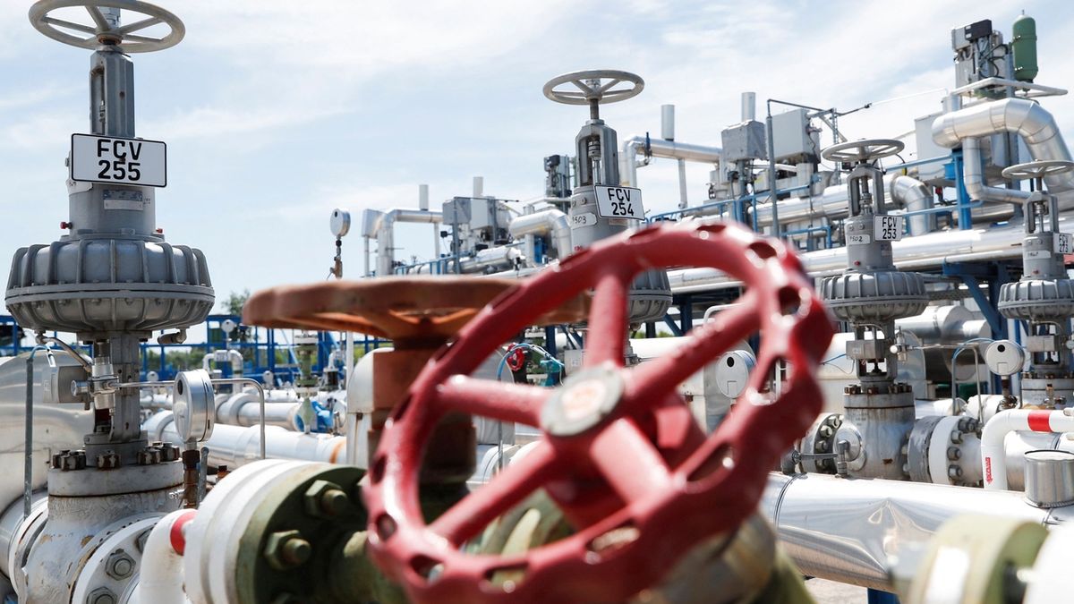 Gazprom zastavil veškeré dodávky plynu do Nizozemska