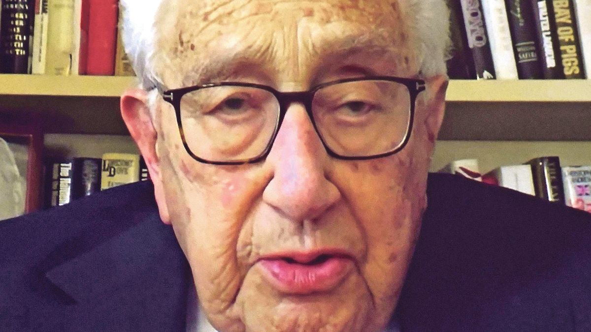 Evropě chybí lídři s vizí, posteskl si Kissinger