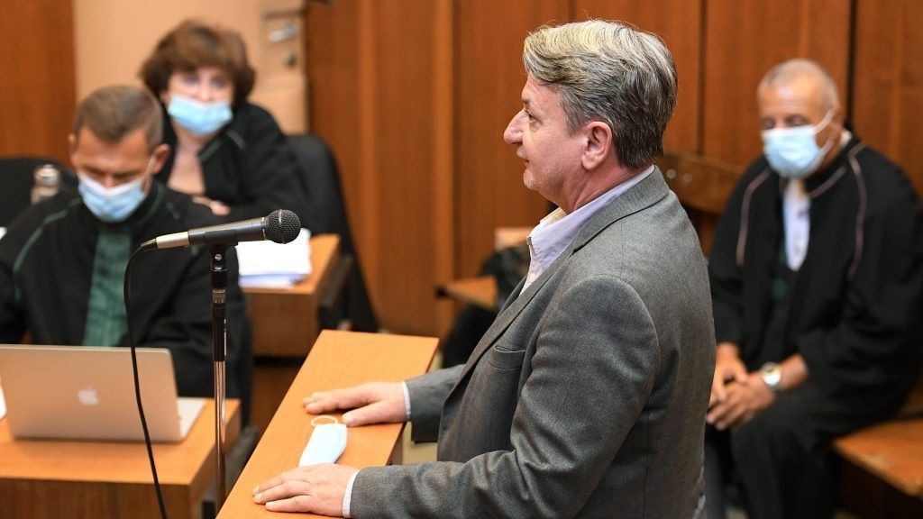 Maďarský europoslanec byl ruským špiónem, soud mu vyměřil pět let vězení