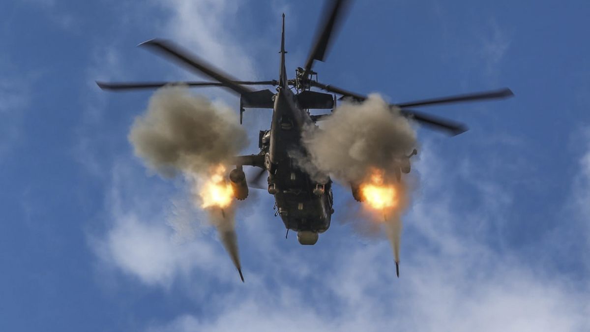 V Rusku byly zničeny dva bitevní vrtulníky, oznámila ukrajinská rozvědka