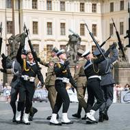 Polsko se na akci představilo hned ve třech různých uniformách. Ty představovaly tři jednotky armády – pozemní, námořnictvo a letectvo