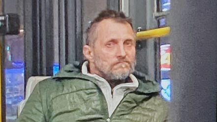 Muž onanoval v pražské tramvaji, spolucestující ho vyfotila