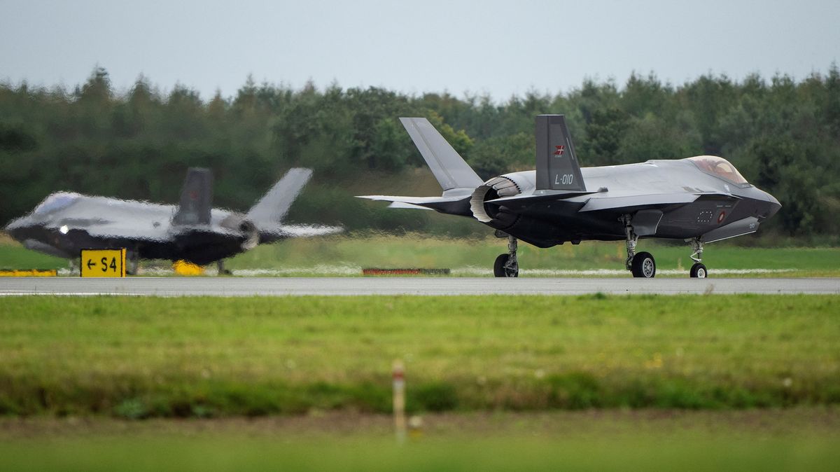 Američané F-35 vypnout nemohou, omezit ano, přiznává ministerstvo obrany