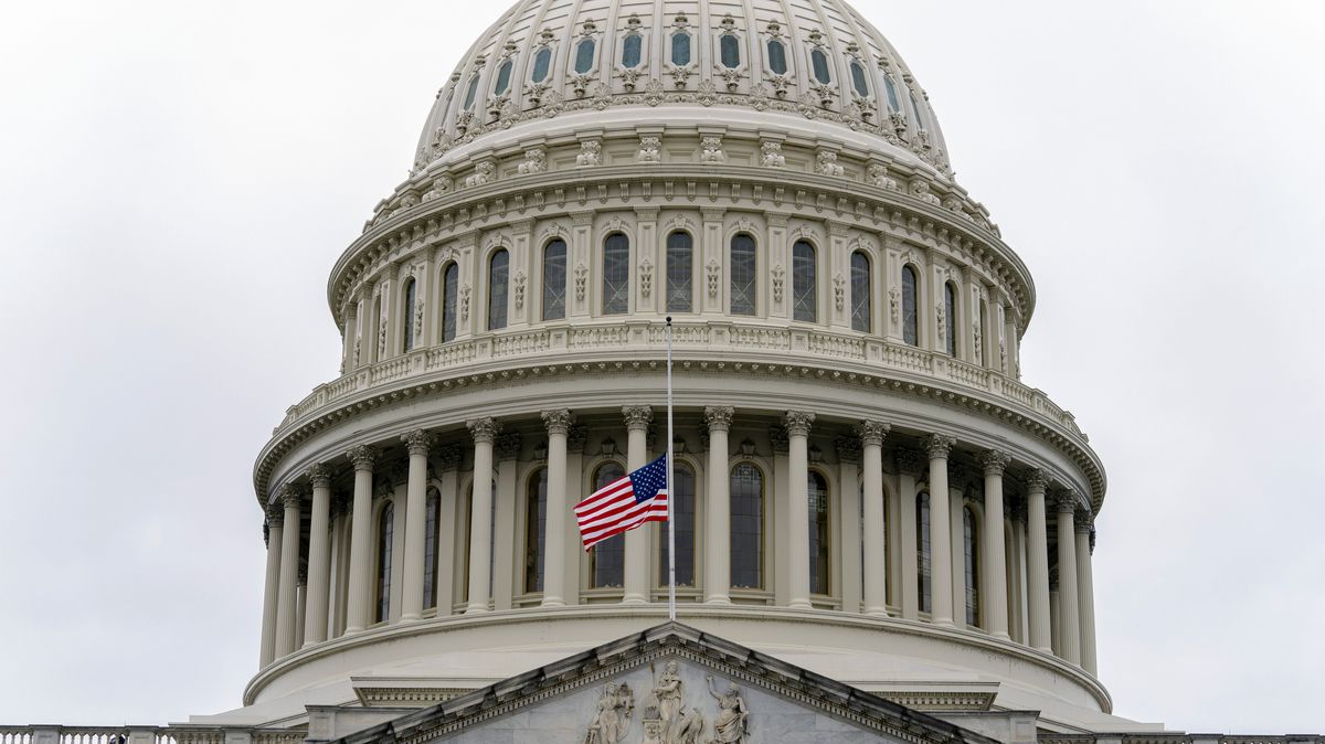 V Kongresu USA selhal pokus dohodnout se o rozpočtu, ochromení vlády je blízko