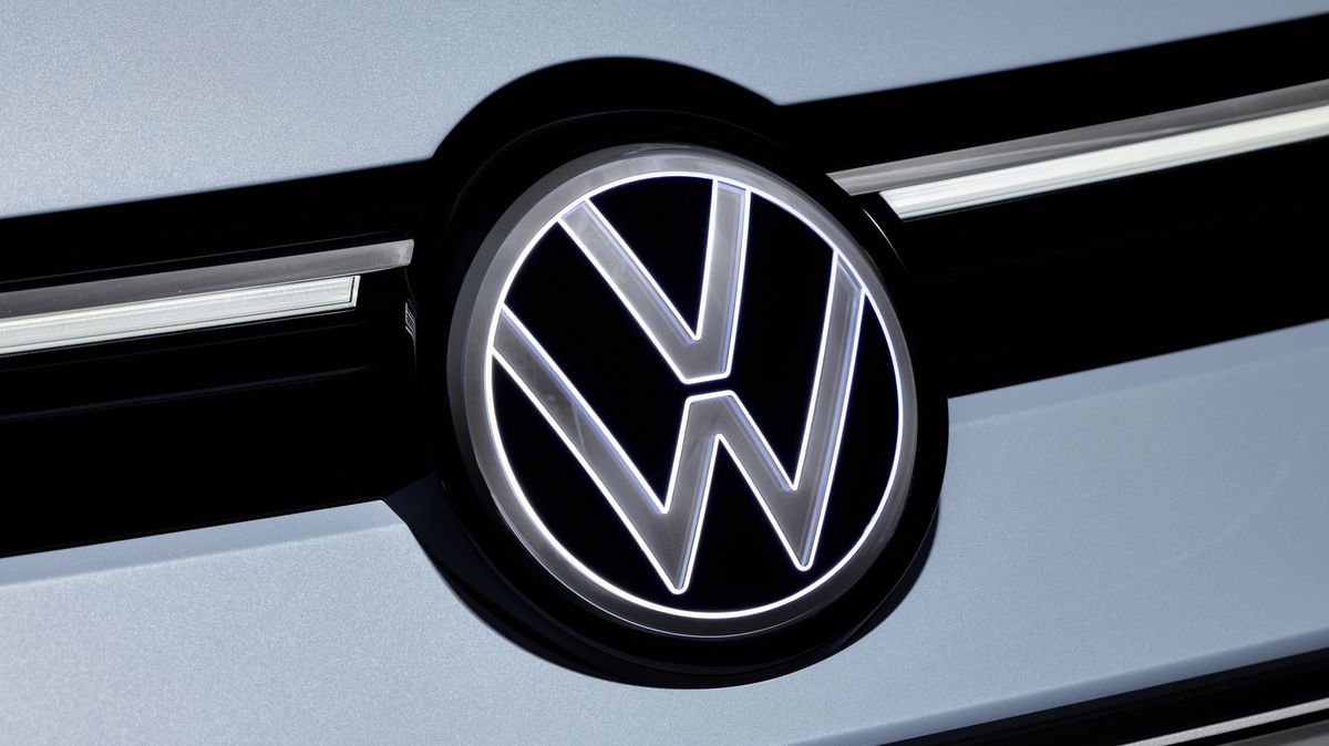 Volkswagen investuje až 116 miliard do konkurenta Tesly