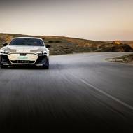 Vůz zřejmě nabídne lehce upravenou příď