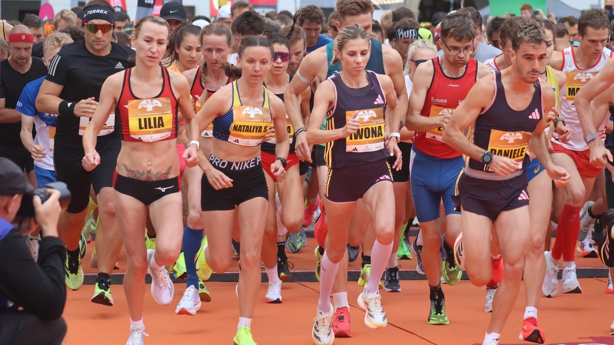 Atleti kolabovali při půlmaratonu v Budějovicích