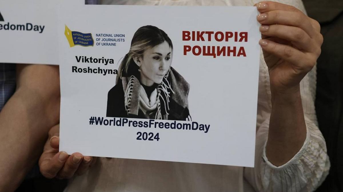 Zmizelá ukrajinská novinářka je v ruském zajetí, potvrdila Moskva téměř po roce