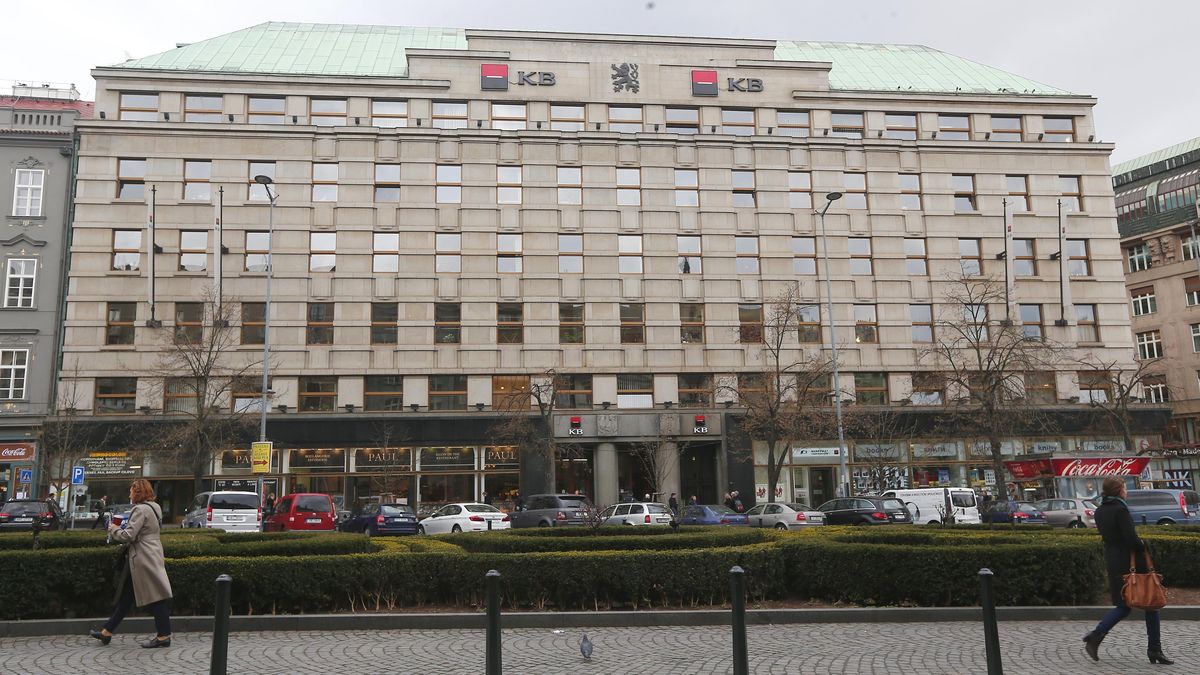 Pražský magistrát bude sídlit na Václavském náměstí, koupí tam budovu banky