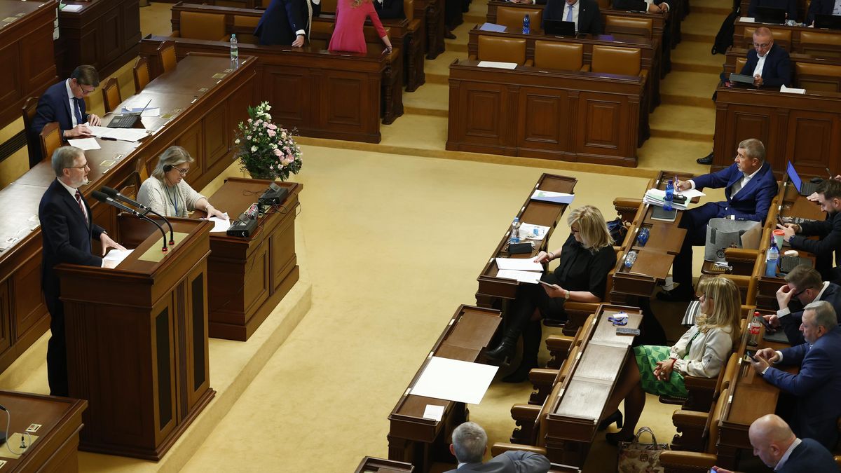 Sněmovna podpořila možnost dlouhodobého pobytu pro ukrajinské uprchlíky