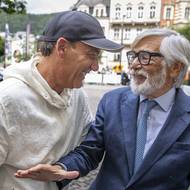 Odpoledne dorazil Clive Owen. Za Jiřím…